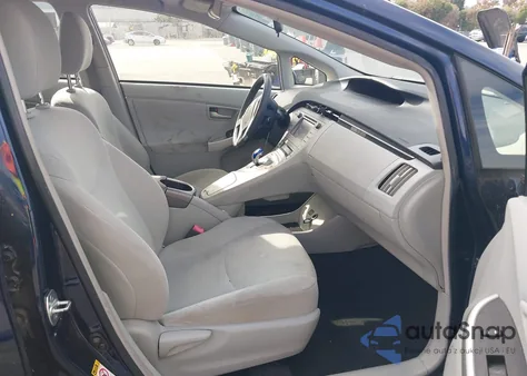 2012 Toyota Prius Three из США, поврежденный, VIN JTDKN3DU8C1571064